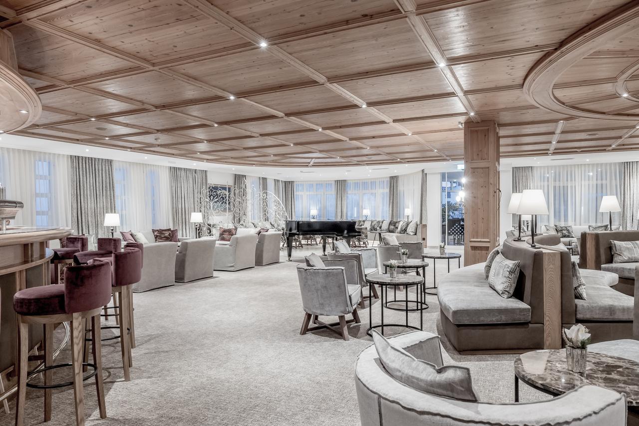 Hotel Alpina Deluxe オーバーグールグル エクステリア 写真