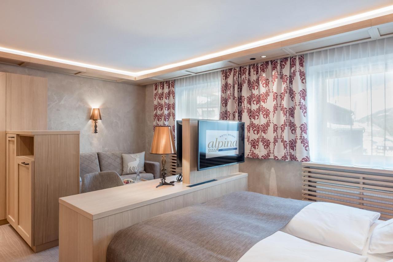 Hotel Alpina Deluxe オーバーグールグル エクステリア 写真