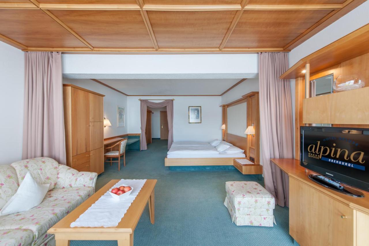 Hotel Alpina Deluxe オーバーグールグル 部屋 写真