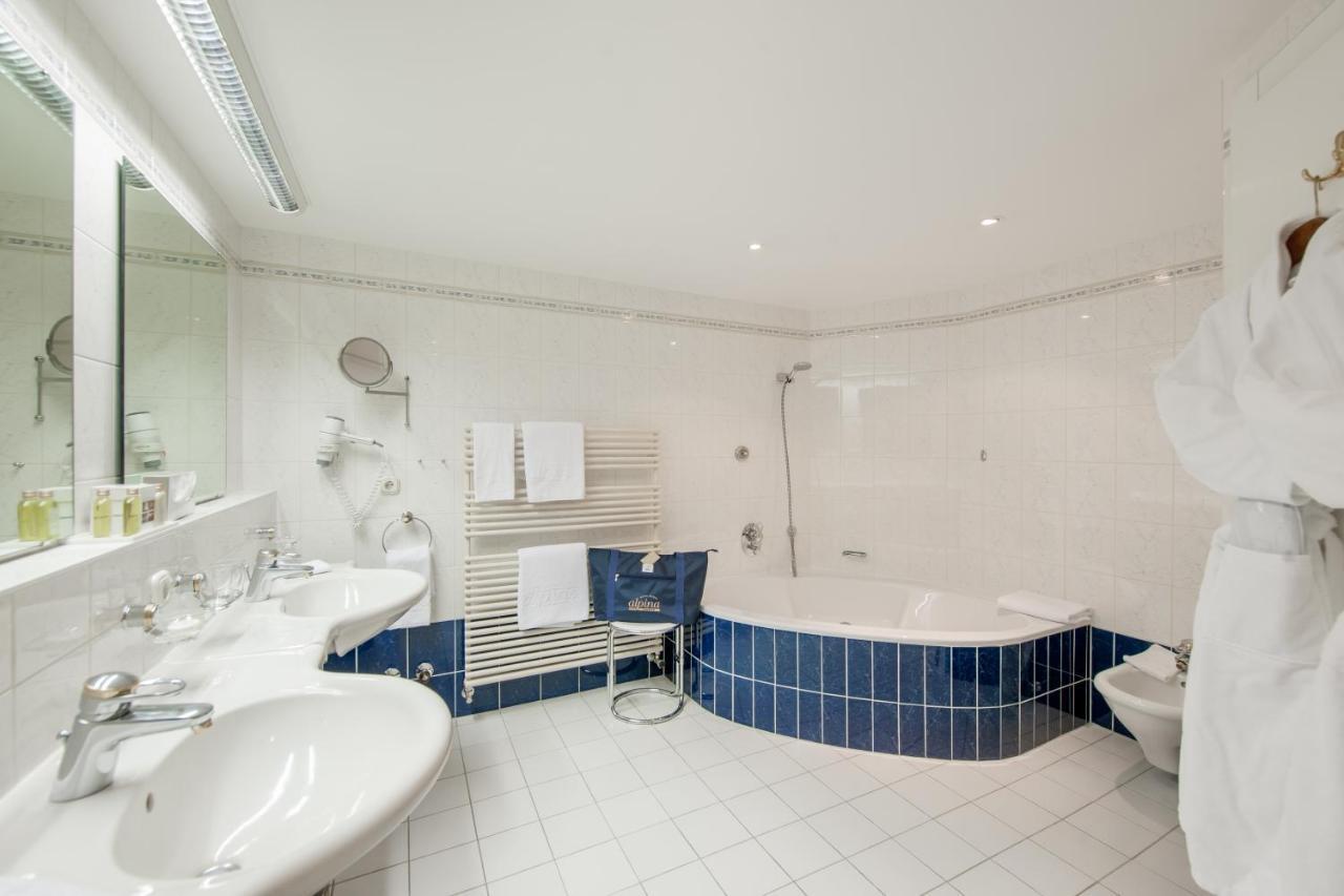 Hotel Alpina Deluxe オーバーグールグル 部屋 写真